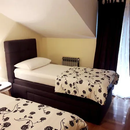 House With A Parking Space - 14848 Tatil Evi *