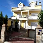 Casa vacanze House With A Parking Space - 14848 Zara