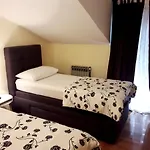 House With A Parking Space - 14848 Casa vacanze *