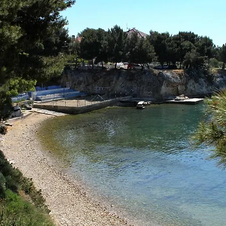 House With A Parking Space - 14848